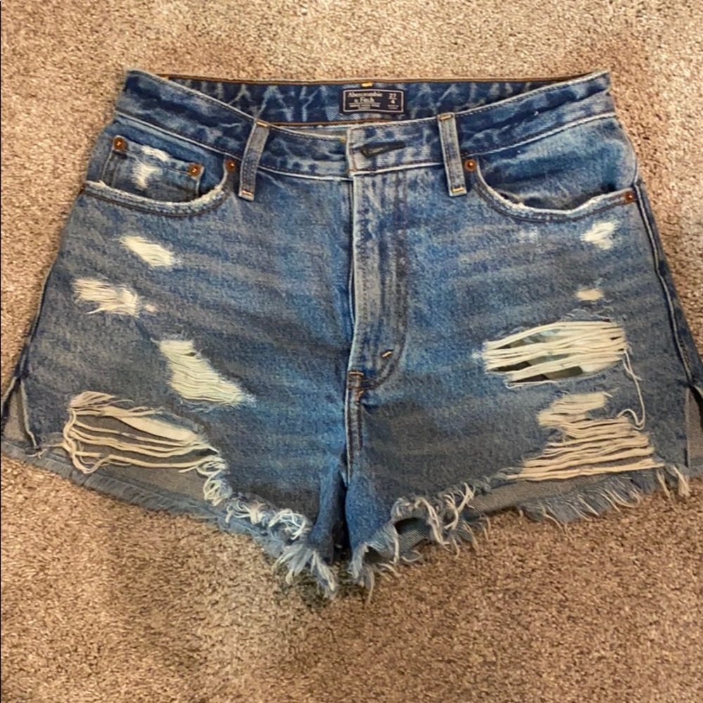 Abercrombie & Fitch Jean shorts, size 4